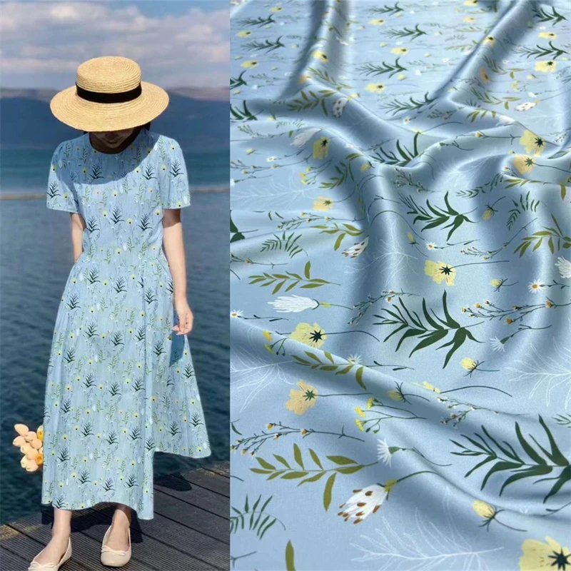 

18momme Blue Printed Double Crepe Silk Satin Fashion DIY Women's Dress Clothing Material Mulberry Silk Fabric Chiffon By Meter