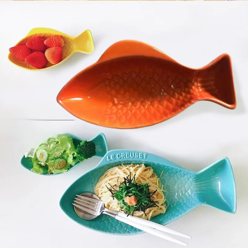 Le Creuset Cool Color Ceramic Fish Shaped Plate Dopaamine Dish Ocean Series Steamed Fish Sauce Dish Rainbow Gradient Enamel