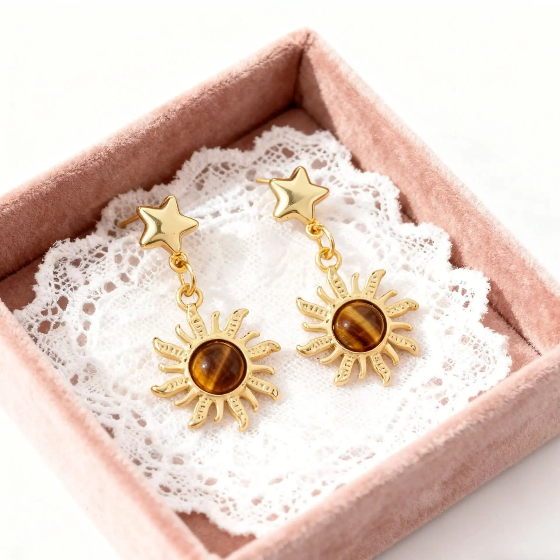 

Elegant Sun Stars Moon Tiger Eye Earrings for Women Detailed Vintage Heart Dangle Earrings Girls Party Jewelry Accessory