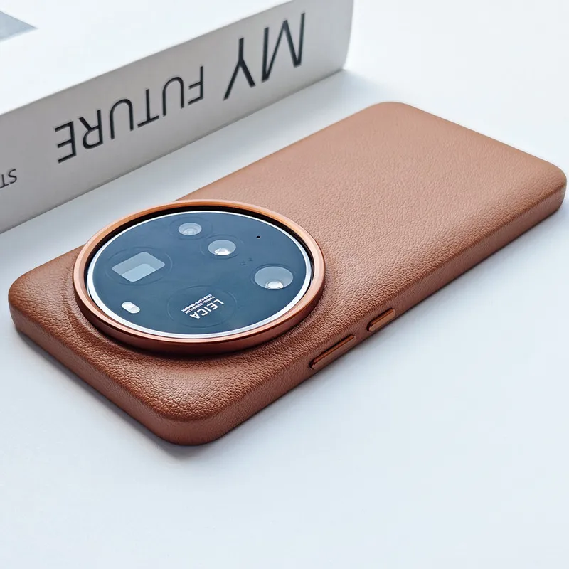 

Коричневый кожаный магнитный чехол для зарядки премиум-класса для Xiaomi 15, ультра-металлическое кольцо с большим объективом камеры, тонкая крышка с независимой кнопкой