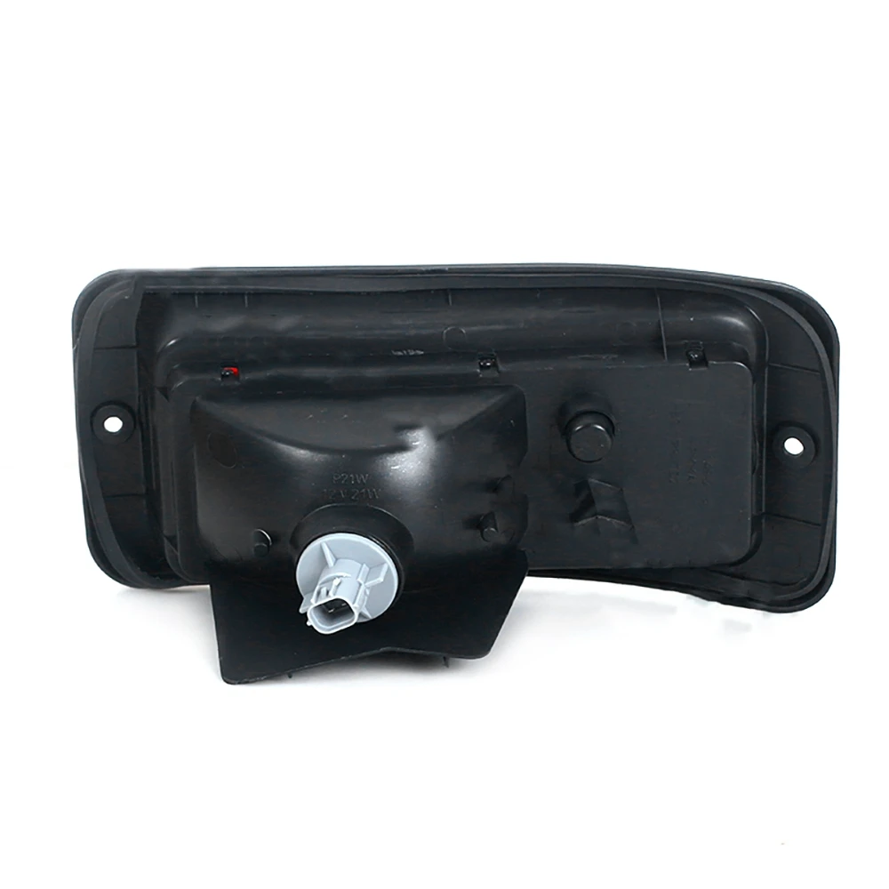 

1Pair Rear Bumper Reflector Light Tail Light For Mitsubishi Pajero Montero Pajero Sport 1999-2008