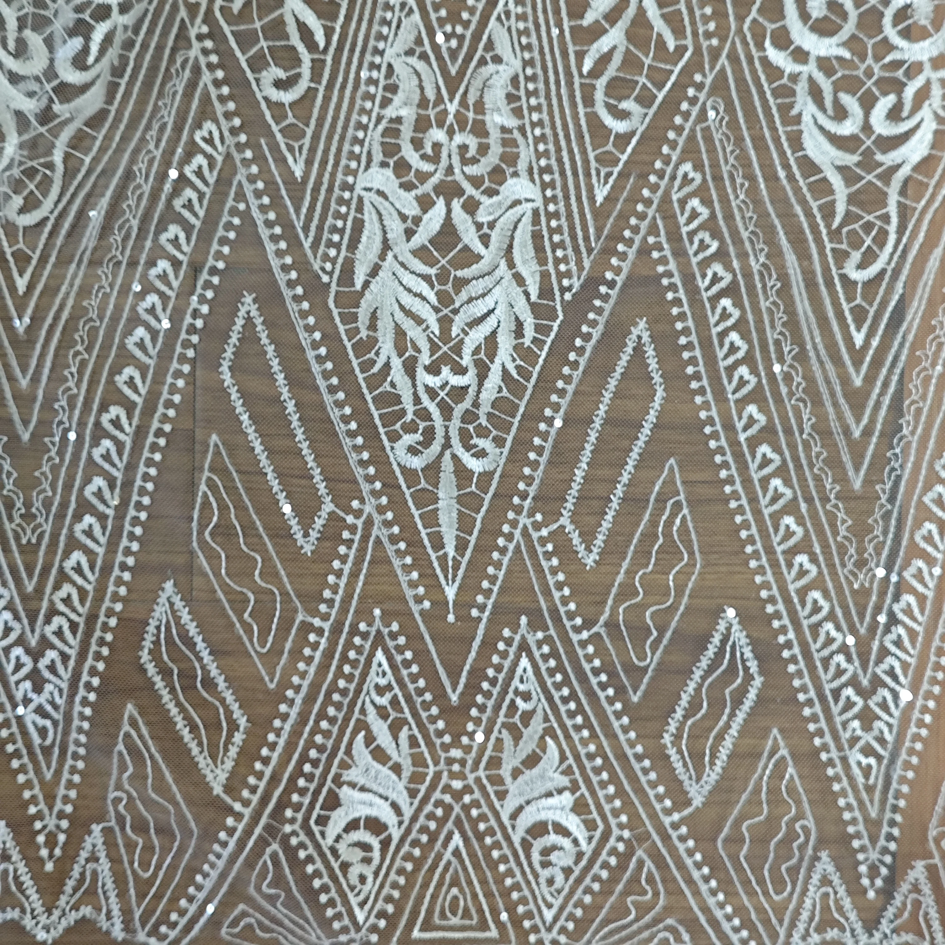 Robe de Mariée en Mousseline de Soie et Dentelle à Rayures Géométriques, Vêtement Haut de Gamme Personnalisé, Perle Ivoire, Bricolage