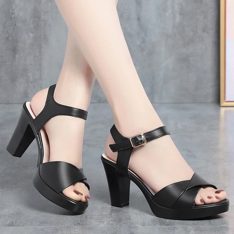 Summer Women Thick Heel Waterproof Platform Light Weight Comfortable Peep Toe High Heel Shoes Casual Soft Leather Mother Shoes