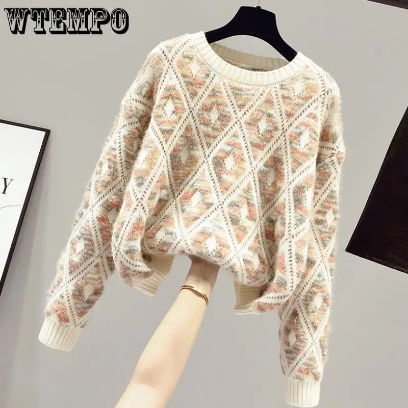 

WTEMPO Women's Long Sleeve Crewneck Fall Winter Sweater Chic Vintage Printed Knitwear Loose Soft Comfy Knitted Jumper Tops