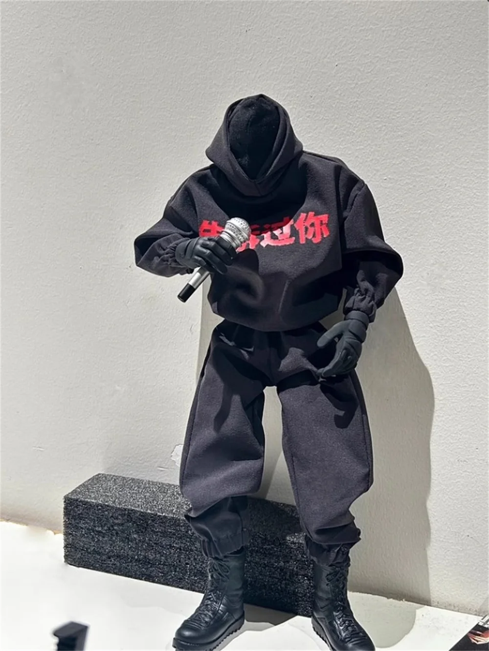Meilleure vente 1/6ème homme soldat figurine KANYE ensemble complet poupée chanteur rappeur mobile figurine cadeau pour les Fans recueillir