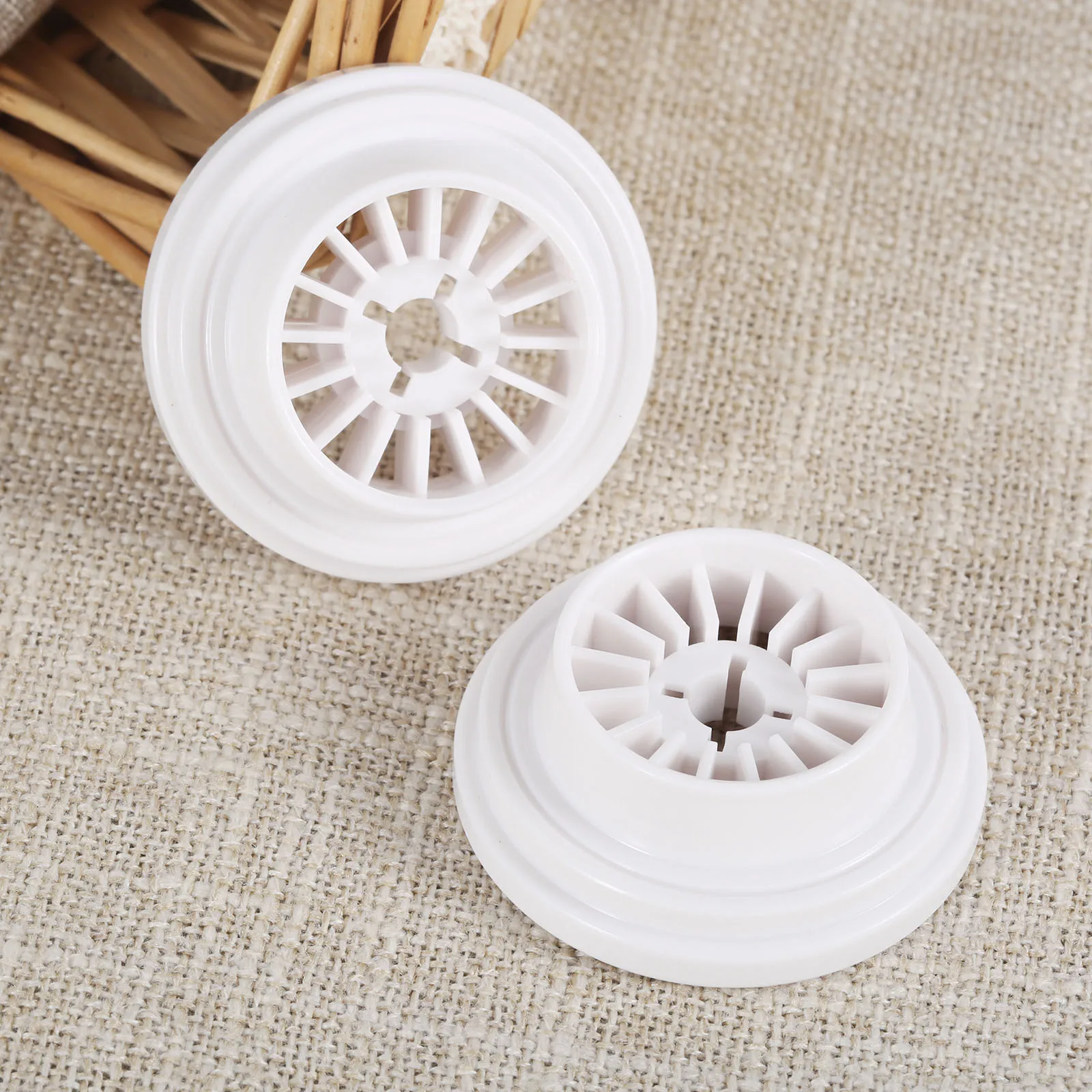 2pcs 43mm Sewing Machine Spool Pin Cap 511113-456 Fit For Singer Models Many 2000 4000 5000 6000 9000 Singer Double Spool