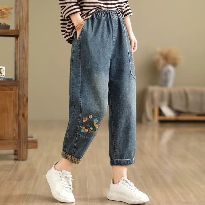 Spring Summer Women Floral Embroidery Elasticated Waist Skinny Jeans Casual Sweet Dark Blue Color Female Haren Pants U331