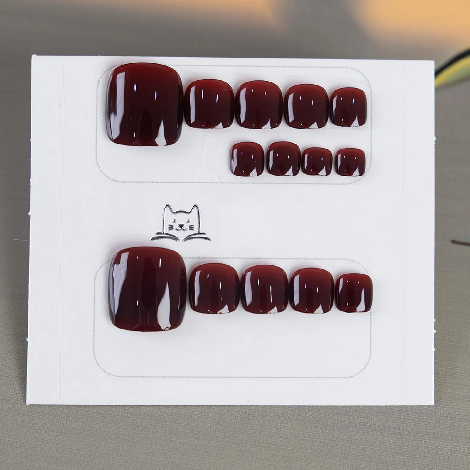 Handmade Wine Red Fake Toenails 14pcs Solid Color Press On Nails Charming Resin False Artificial Nail Tips Square Manicure Art