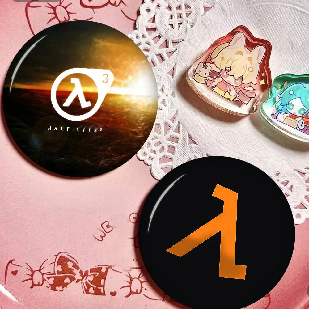 Game Half Life Photo Brooches Creative Round Badge Gifts Pins 32/44/58mm