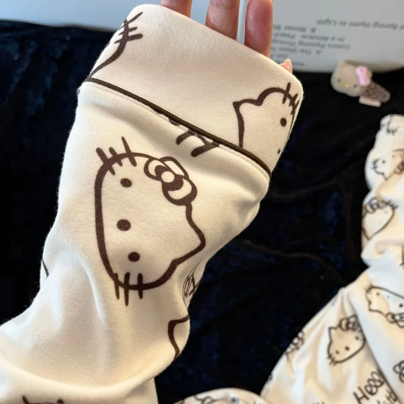 أزياء لطيف مرحبا كيتي المطبوعة الألمانية المخملية منامة للفتيات الساخن نمط الخريف والشتاء الدافئة عارضة السراويل ملابس المنزل مجموعة