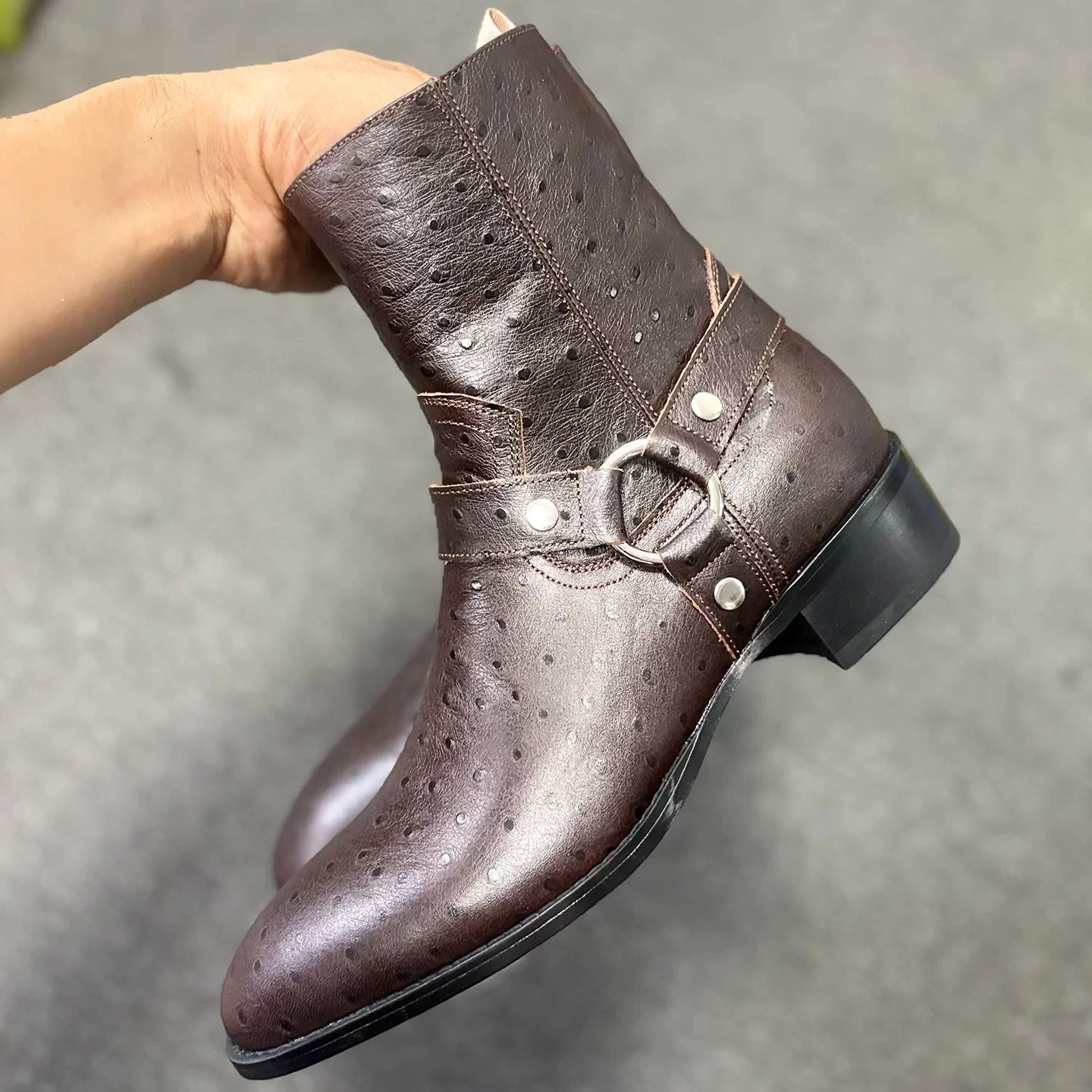 Men Biker Ankle Boots Genuine Leather Ostrich Embossed Pointed Toe Buckle Strap Side Zip Block Heel Fashion Boots Casual Shoes