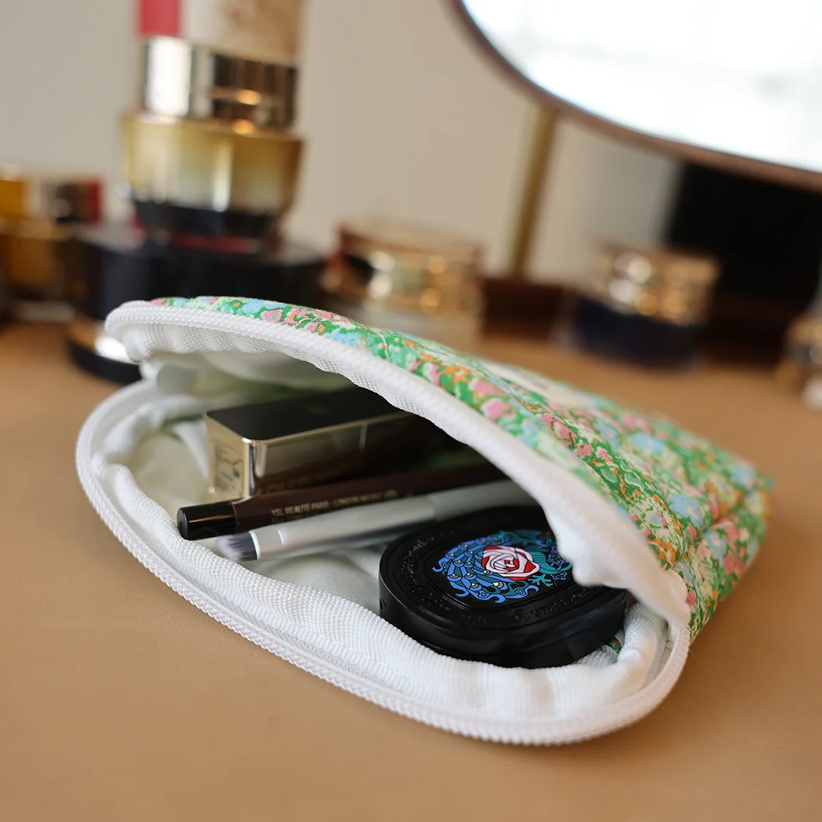 Colorful Floral Pattern Daily Necessaries Storage Bag Makeup Bag Niche delicate storage bag Small items Cosmetic Bag