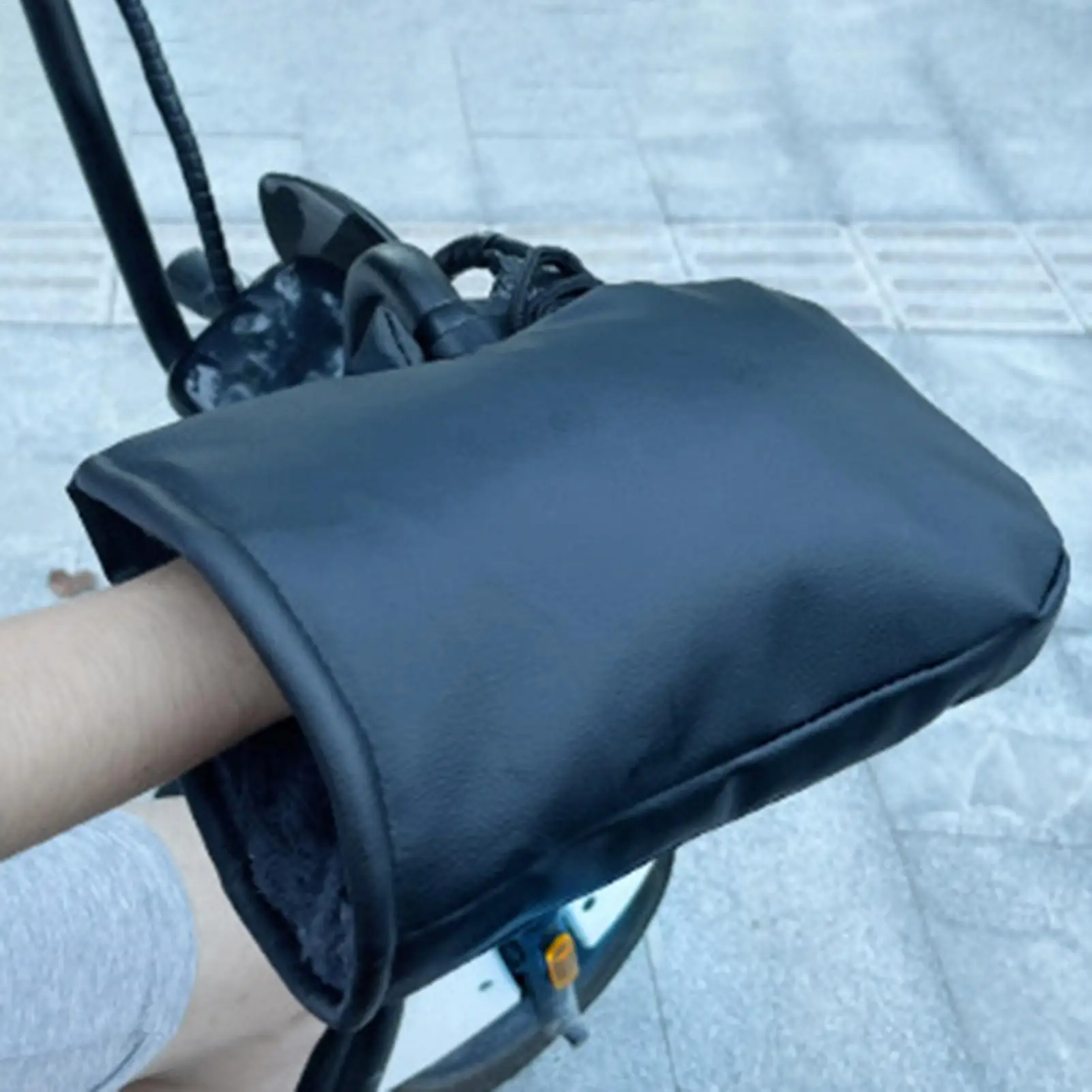 

Winter Motorcycle Handlebar Gloves Windproof Motorbike Mittens Motorbike Warm Handlebar Mittens For Scooter Snowmobile Tricycles