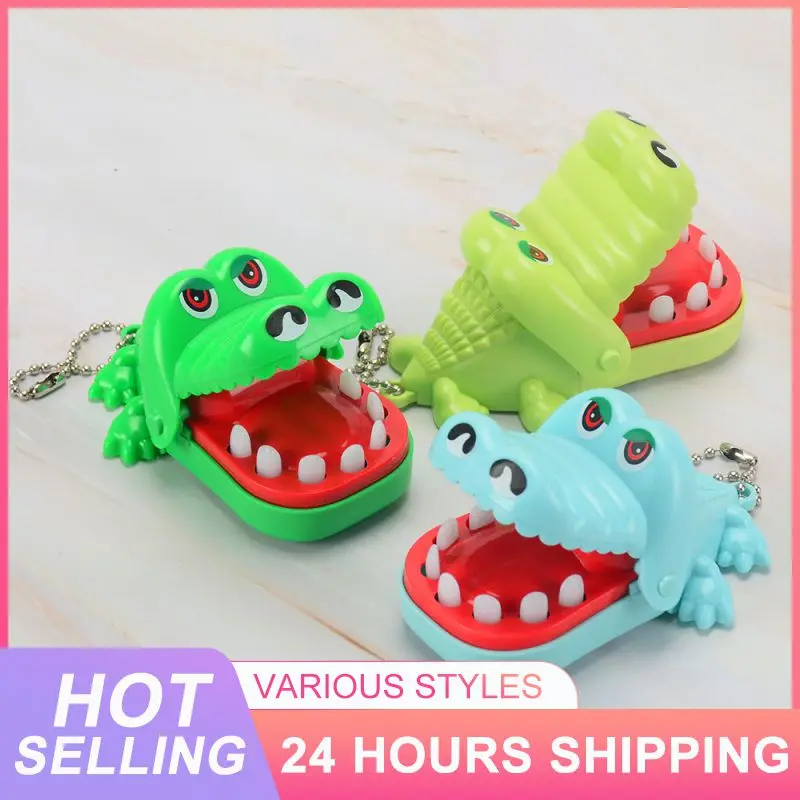 Train Children's Attention Little Hand-biting Crocodile Decompression Parent-child Interaction Toys Crocodile Key Chain Mini