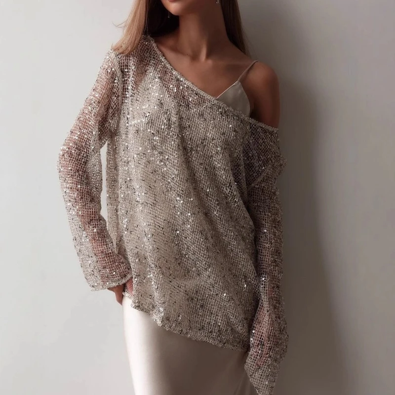 

2025 Spring and Autumn Long Sleeve Leisure Hollow Loose Pullover Sequin Top Women's Wear