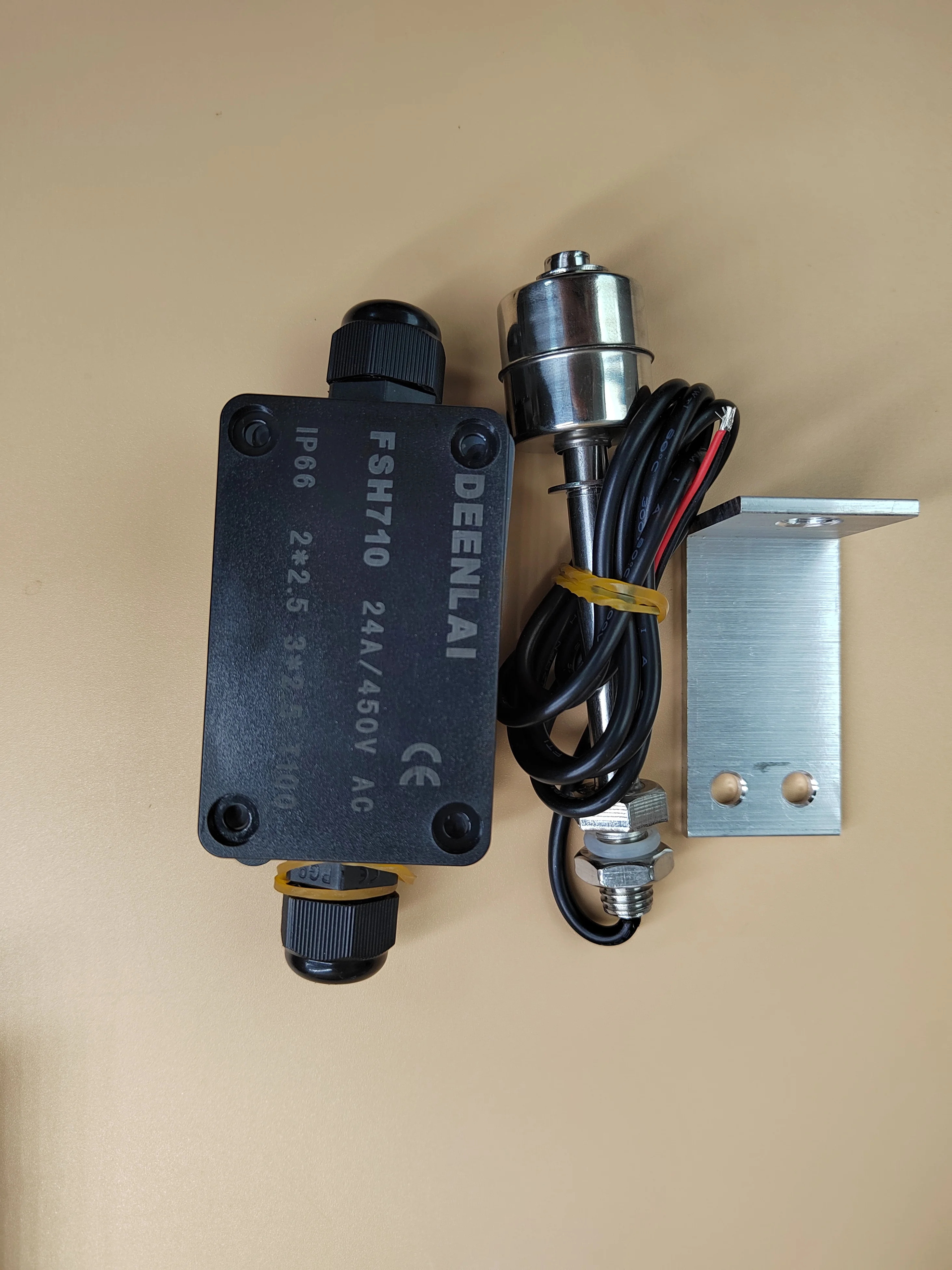 

Marine Water Level Alarm With Water Level Sensor