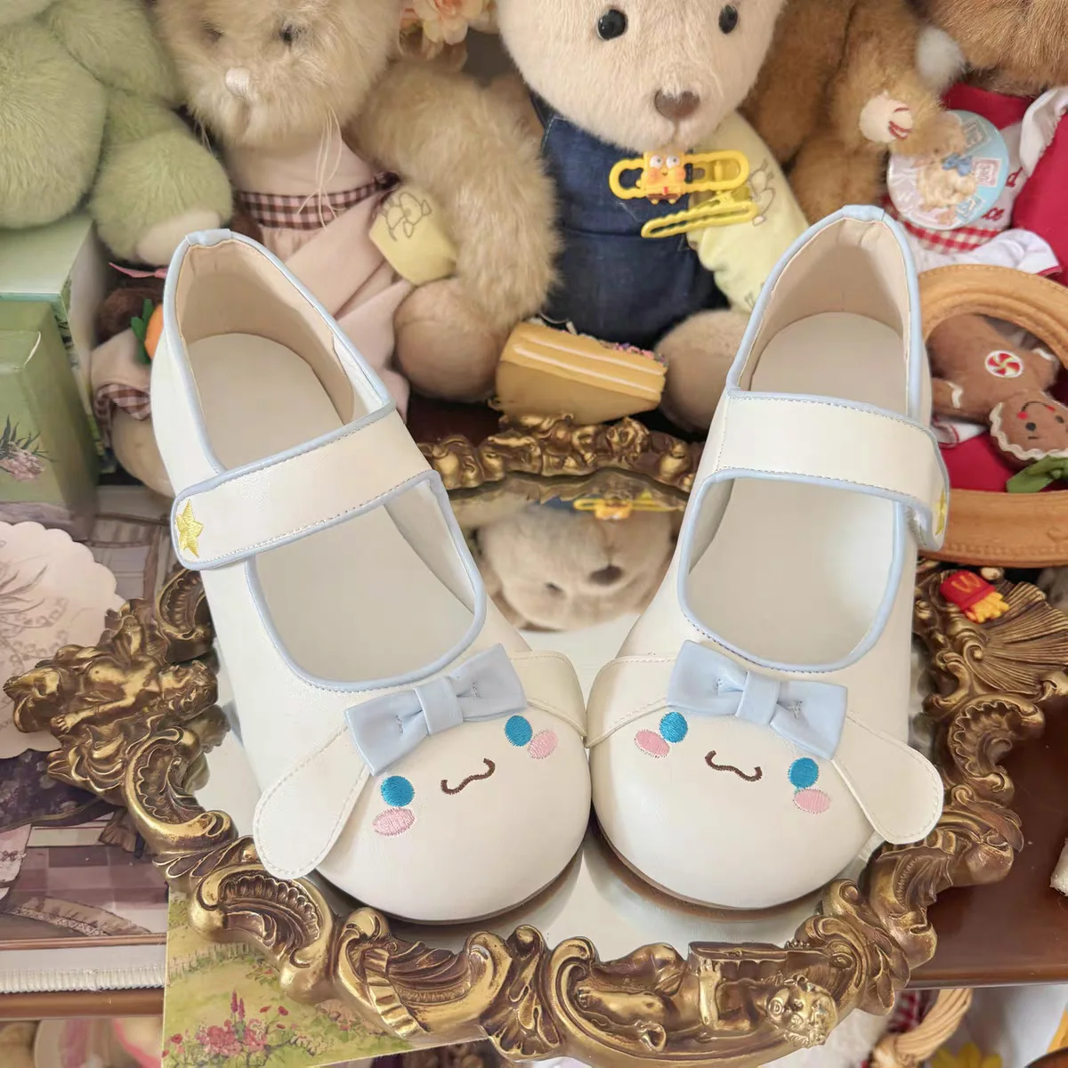 Sanrio Cinnamoroll Lolita Mary Jane Shoes Cute White Round Toe Flat Shoes Kawaii Cartoon Bow Decor Daily Dress Shoes for Women