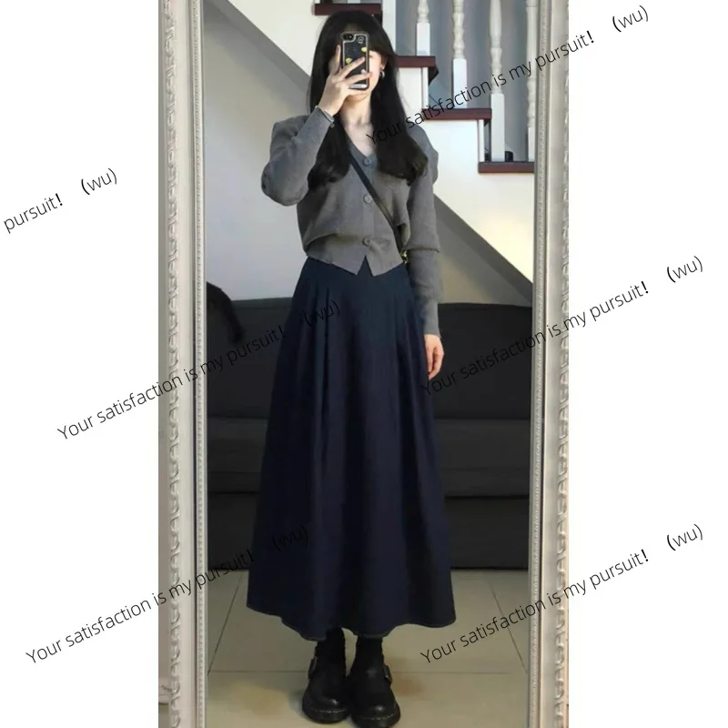 

Соль легкая и знакомая, носите полный комплект возрастных кардиганов, свитеров, юбок, комплектов из двух предметов, новинка ранней осени.