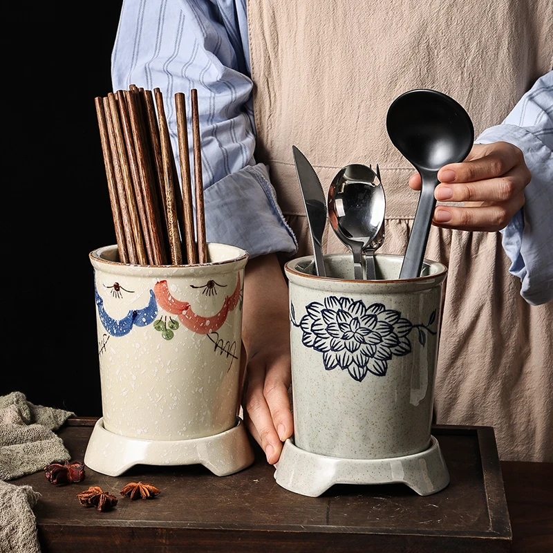 

Японские ретро керамические сливные палочки для еды, ложка, банка для хранения посуды, круглые керамические палочки для еды, сливная посуда, кухонные аксессуары