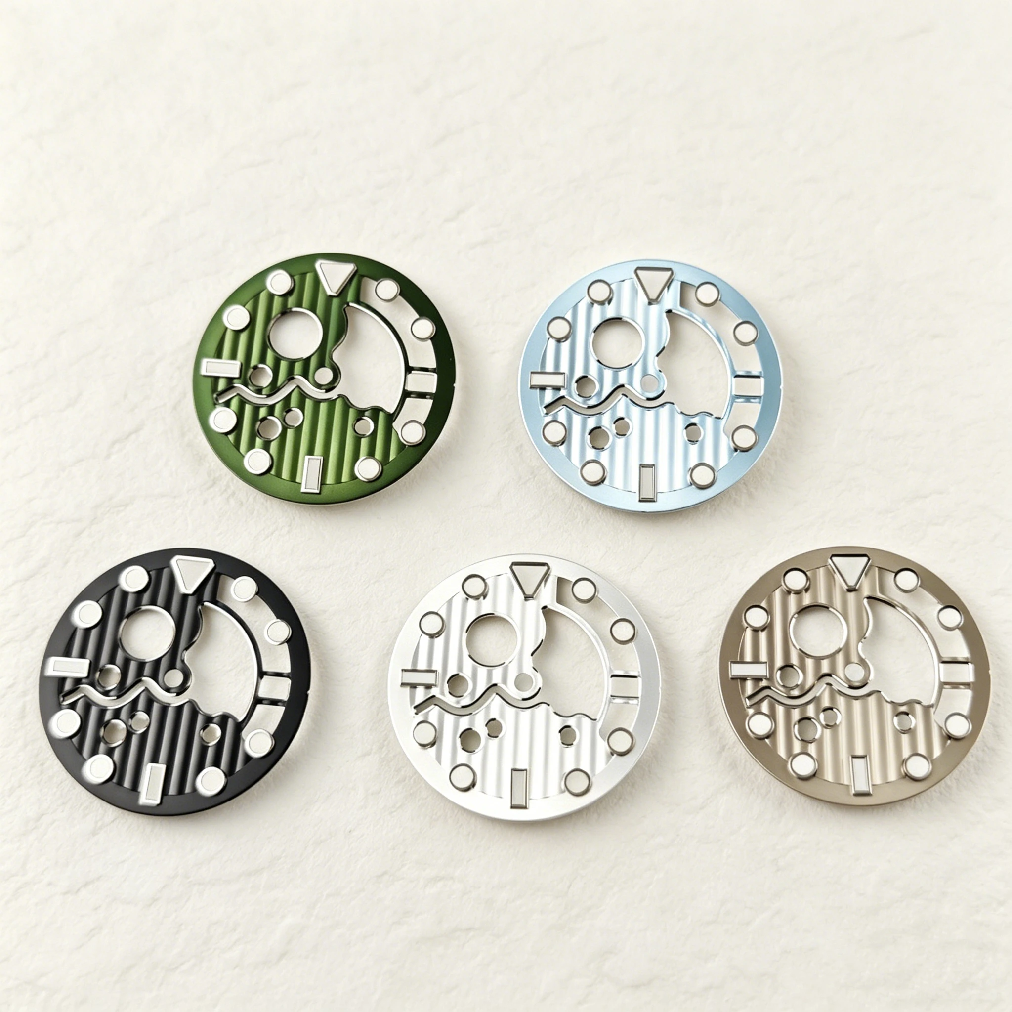 28.5mm NH35 Dial Skeletonized Automatic Watch BGW9 Luminous Watch Suitable for NH35/NH36/4R35/4R36 Movement 3H Date