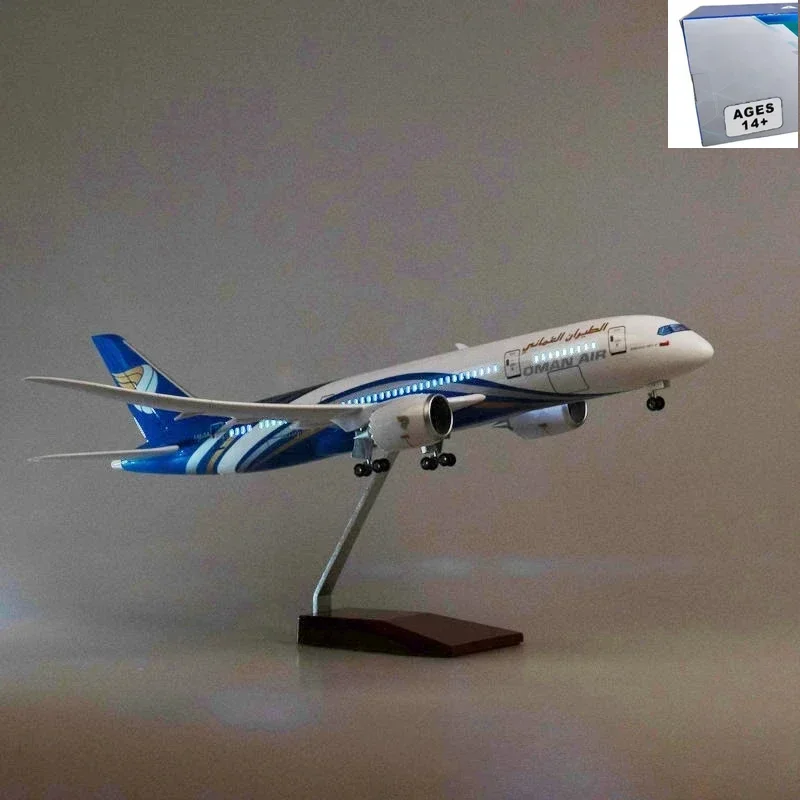 

Hot Sale 1/130 Scale 47CM Airplane 787 B787 Aircraft Oman Air Airline W Light and Wheel Diecast Plastic Resin Plane Model Toy