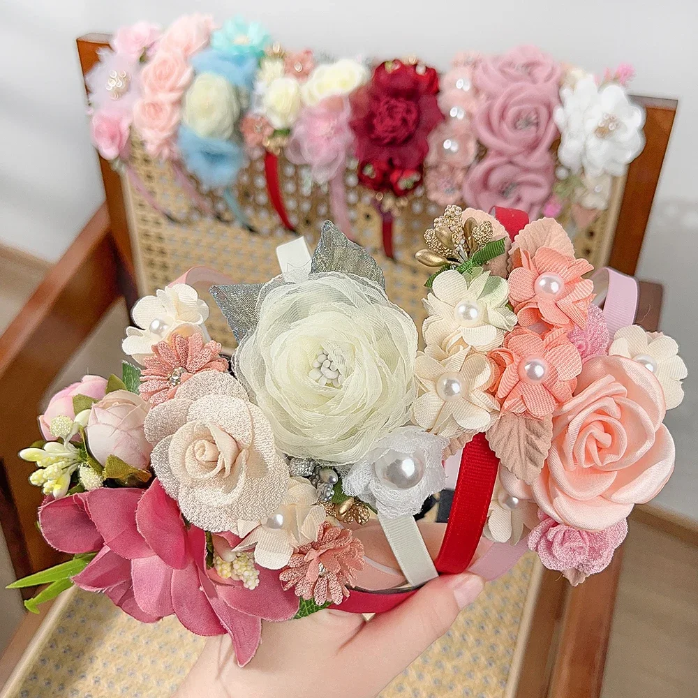 Diadema con corona de flores artificiales para mujer y niña, accesorios para el cabello, aro Floral para el pelo, tocado de fiesta, 1 piezas