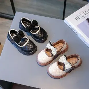 Prinzessin Schuhe für Mädchen Frühling und Herbst neue Kinder britischen Stil kleine Lederschuhe weich besohlte Baby Mädchen Einzels chuhe