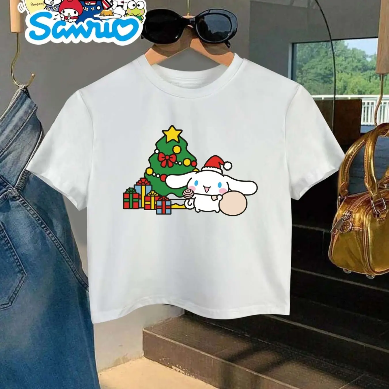 

Sanrio Santa Claus Rabbit Christmas Tree Pattern Printed Women's Y2K Short T-shirt Classic Design, Versatile for Daily Use