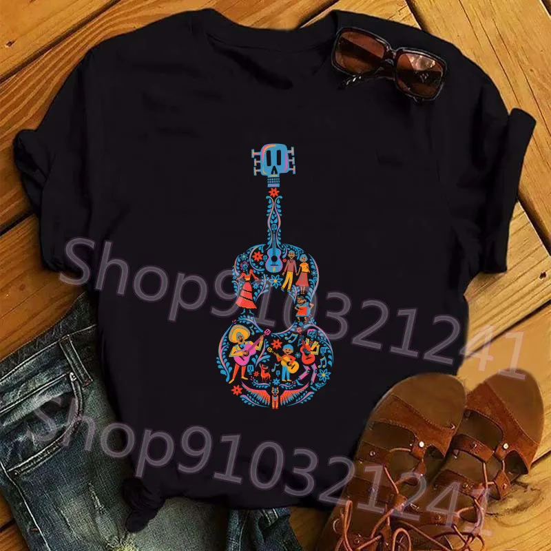 كوكو تي شيرت المرأة القوطية السكر الجمجمة القمم الكرتون الجرافيك الغيتار ميغيل تيز للجنسين Harajuku قميص أسود الملابس النسائية