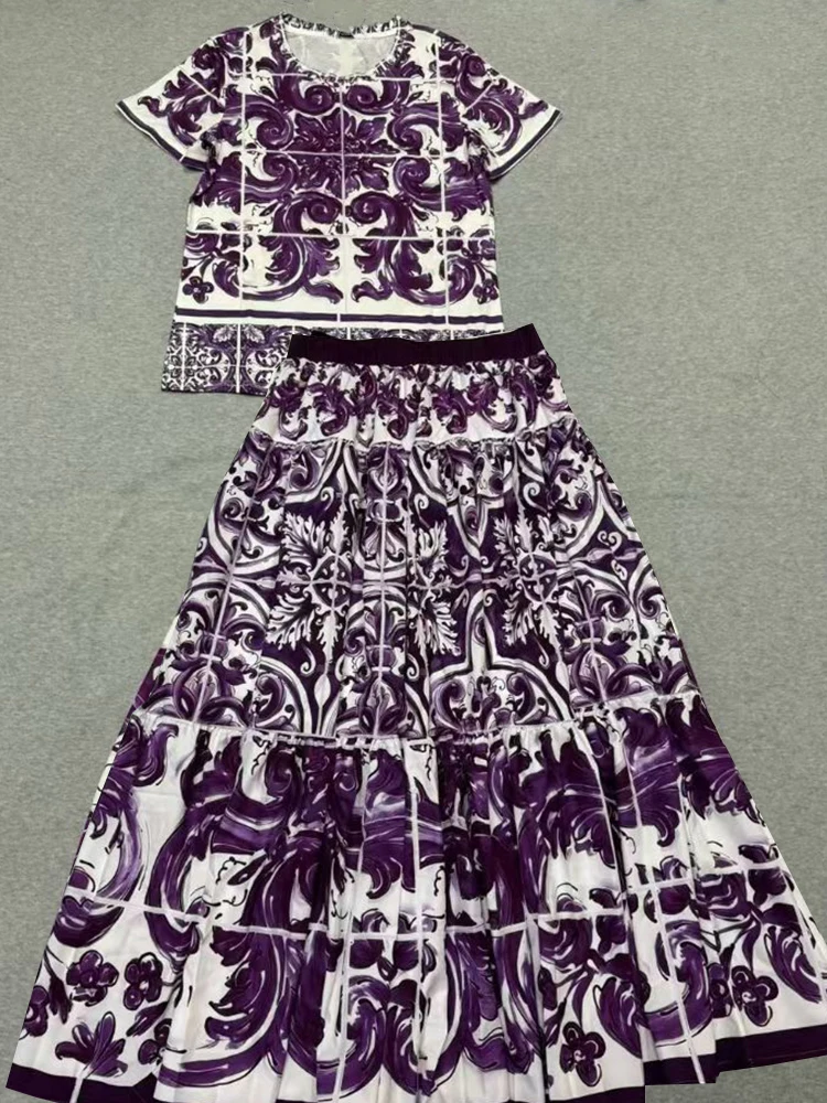 

Retro printed T-shirt with round neck and short sleeves in summer, new two-piece suit+elastic waist skirt, casual women's suit