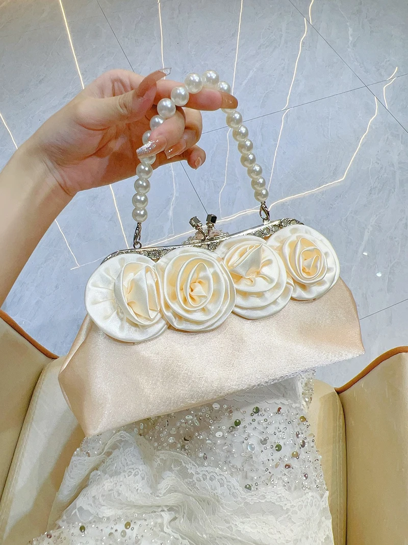 

Luxury Pearl Chain Evening Bag White Floral Women Clip Purse Handbag Banquet Wedding Party Clutch Female Shoulder Hand Bag Bols