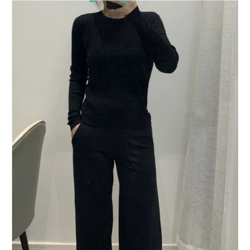 

Nordic niche simple and versatile round neck knitted women's autumn and winter slim fit and slimming long sleeved base sweater