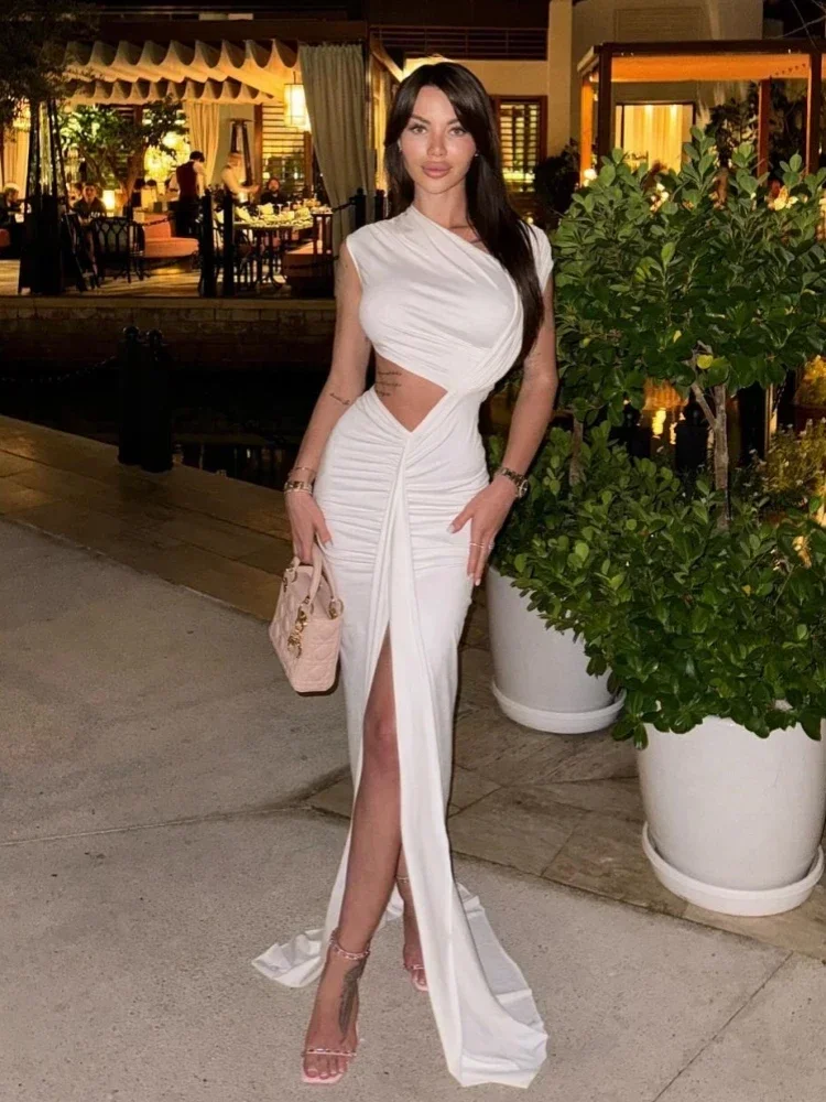 مثير غير المتكافئة الرقبة الجوف خارج فستان طويل المرأة الأبيض أكمام سبليت Ruched Bodycon ماكسي فساتين أنيقة مساء ثوب الحزب