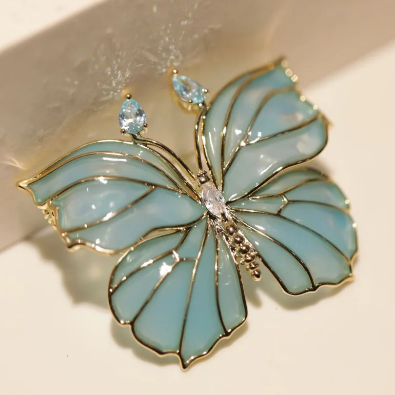 Retro Crystal Butterfly Brooch, Brooch Pendant Dual-purpose Model