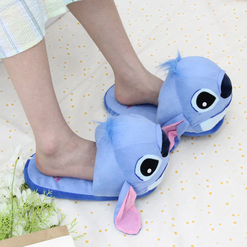 Giocattoli caldi Anime Lilo & Stitch Cartoon Stitch Pantofole di cotone Indoor Home Coppia Scarpe di cotone Calde e morbide Regali per la fidanzata invernale