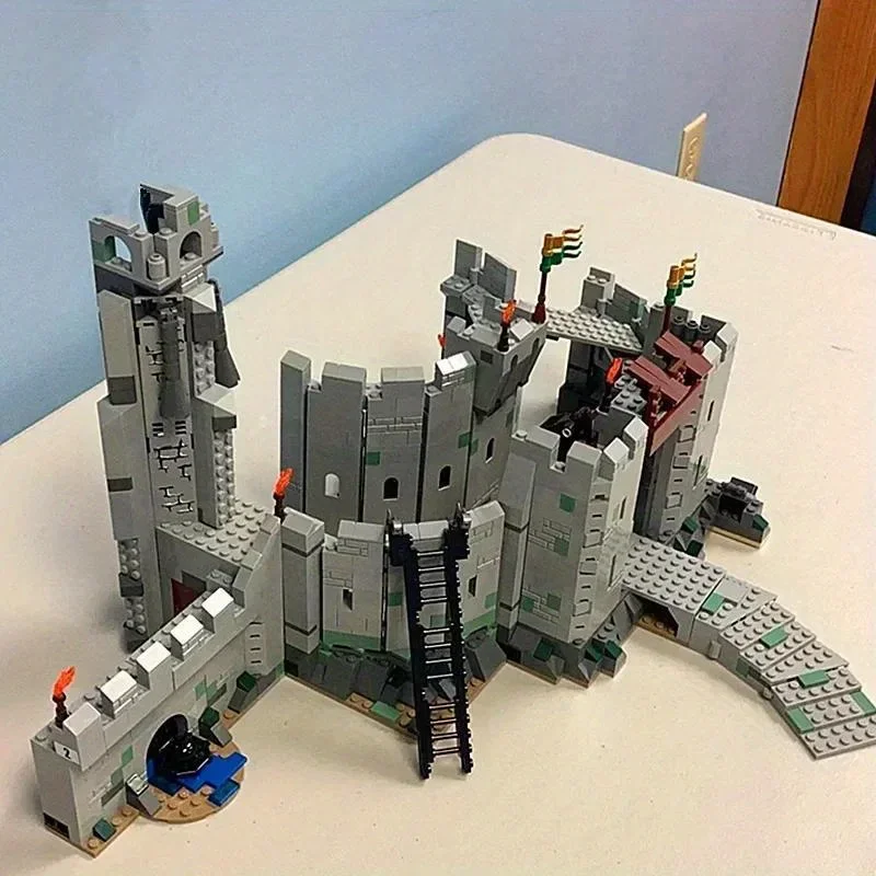 

1300+pcs Creative Magical Castle Helm's Deep Battle Tower Model Building Blocks Bricks Toy Gift