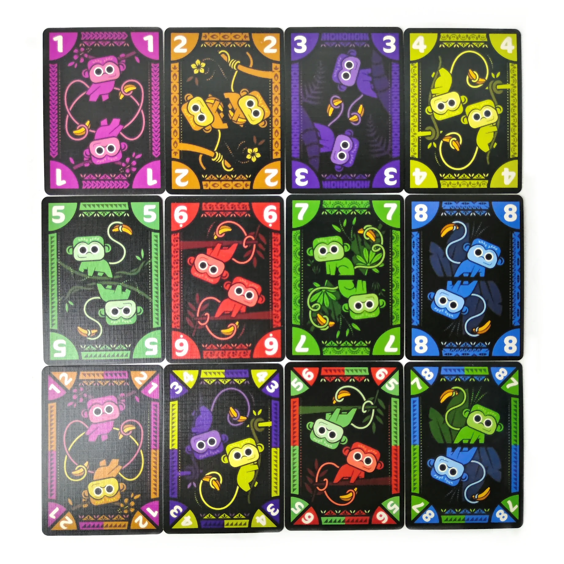 لعبة JUNGO The Ultimate Social Board. أطلق العنان للمتعة والاستراتيجية مع البطاقات المنقوشة. مثالية للحفلات والهدايا العائلية.