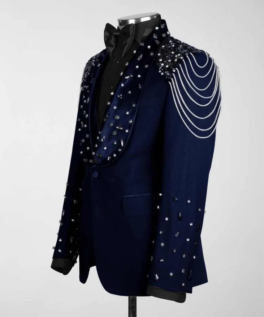 Luxurious Tailored Wedding Suits for Man 3 Pieces Blazer Pants Vest Shawl Rhinestone Chain Beading Modern Formal Customized