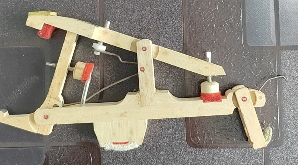 أدوات الضبط، والتعديلات، وإكسسوارات البيانو، وربط Grand Harpsichord