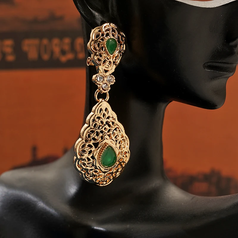 Moroccan Trendy Gold Plated Danging Earrings with Green and Red Rhinestone Push Back Water Drop Bridal Jewelry Earrings