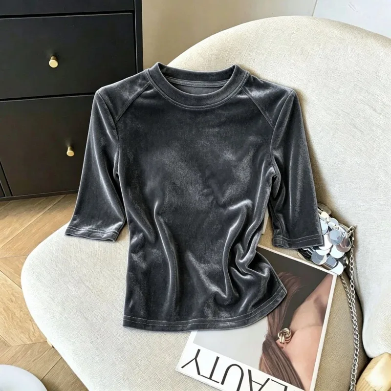 2026 Autumn New Round Neck Mid Sleeve T-shirt Slimming Chic Look Versatile Style Golden Velvet Concise Tops Kpop Women Clothes