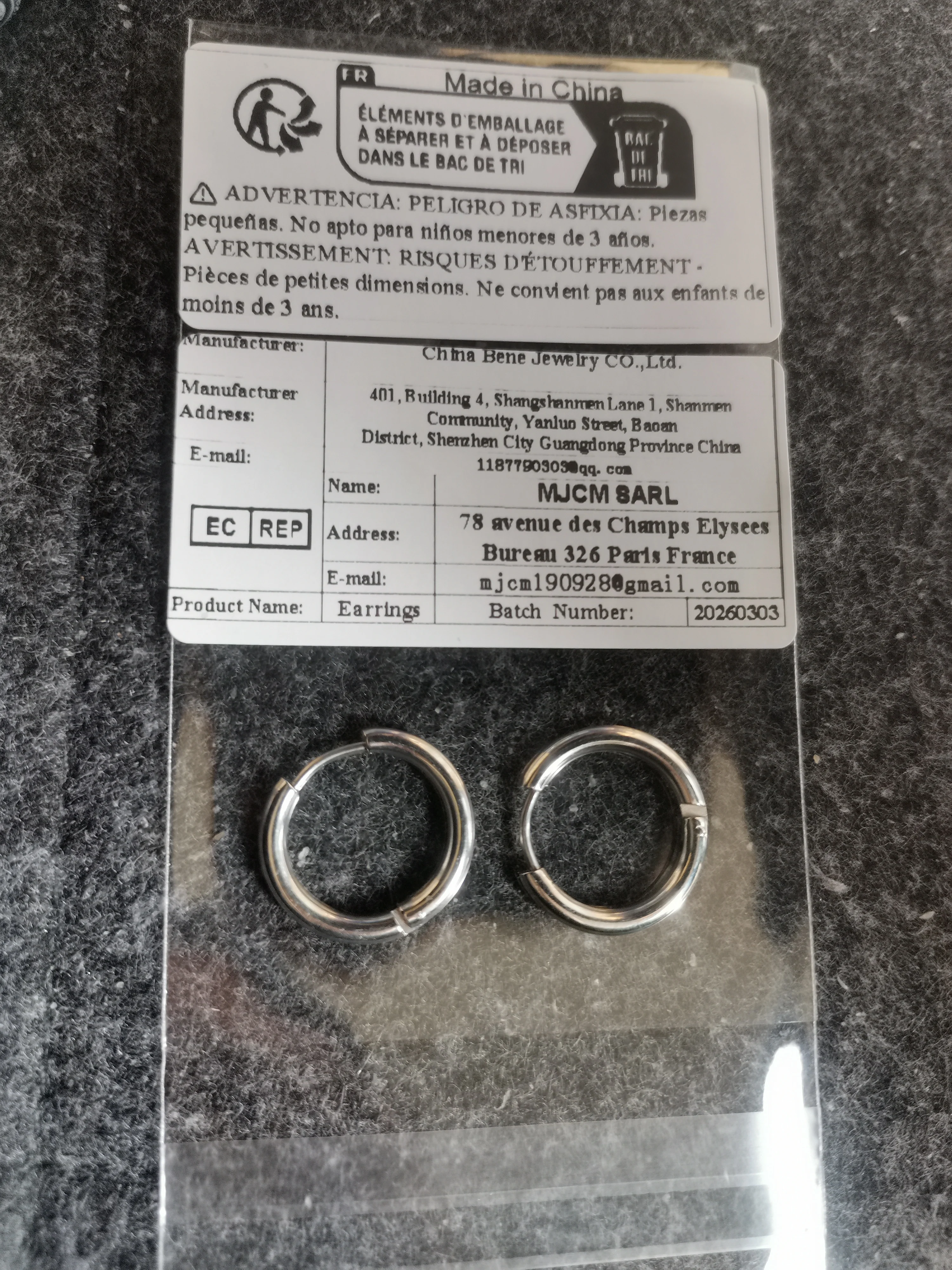 25mm Titanium 316L Stainless Steel Circle Hoop Earrings Black Vacuum Plating No Fade Anti-allergy