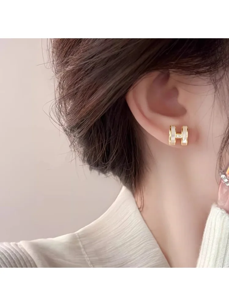 orecchini-a-lettera-h-dorati-da-donna-design-esclusivo-di-alta-gamma-orecchini-a-perno-nuovo-stile-accessori-di-moda