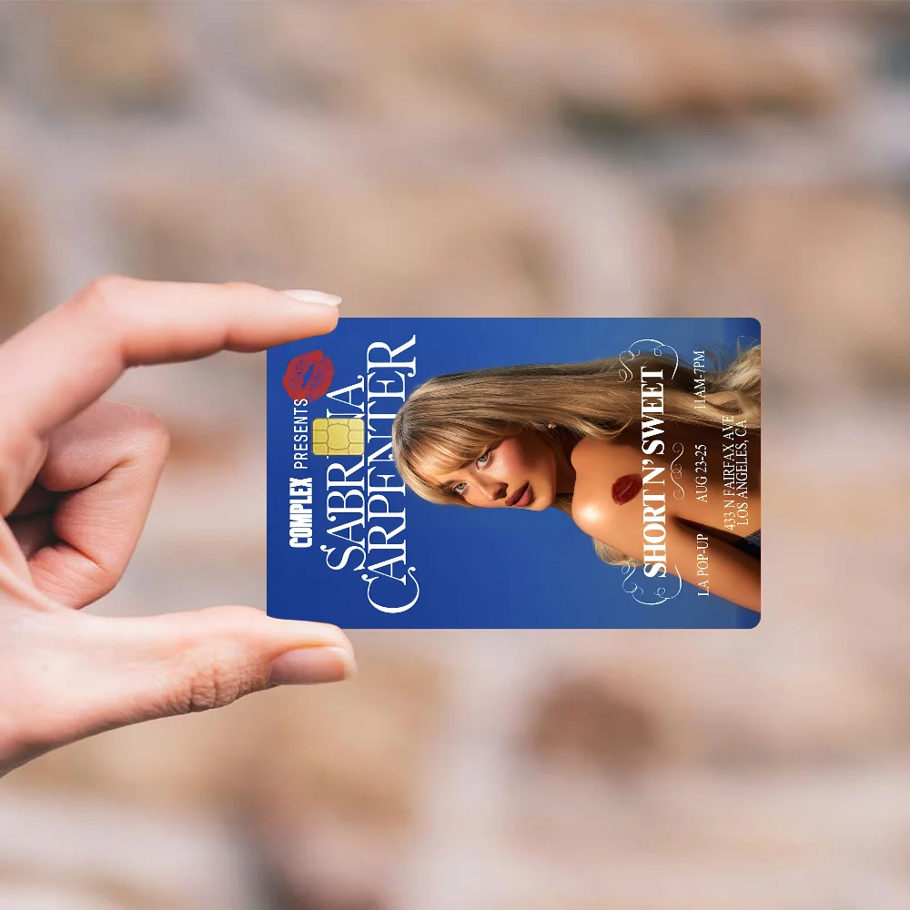 ملصقات جلدية لبطاقة الائتمان من سابرينا كاربنتر لبطاقة نقل البنك VISA ملصق مضاد للماء هدية نسائية مضادة للخدش