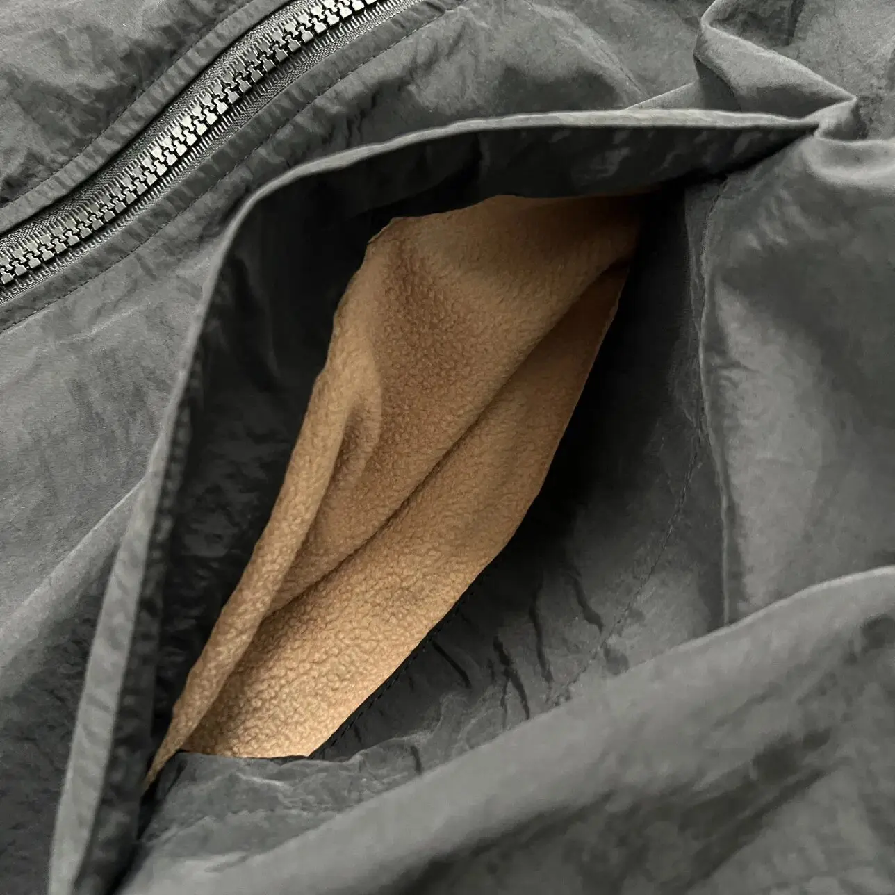 WTAPS 2026 Autumn Winter Men's Outdoor Hooded Puffer Jacket Warm Windbreaker  Fit Black Zip Up Casual Streetwear Padded Coat
