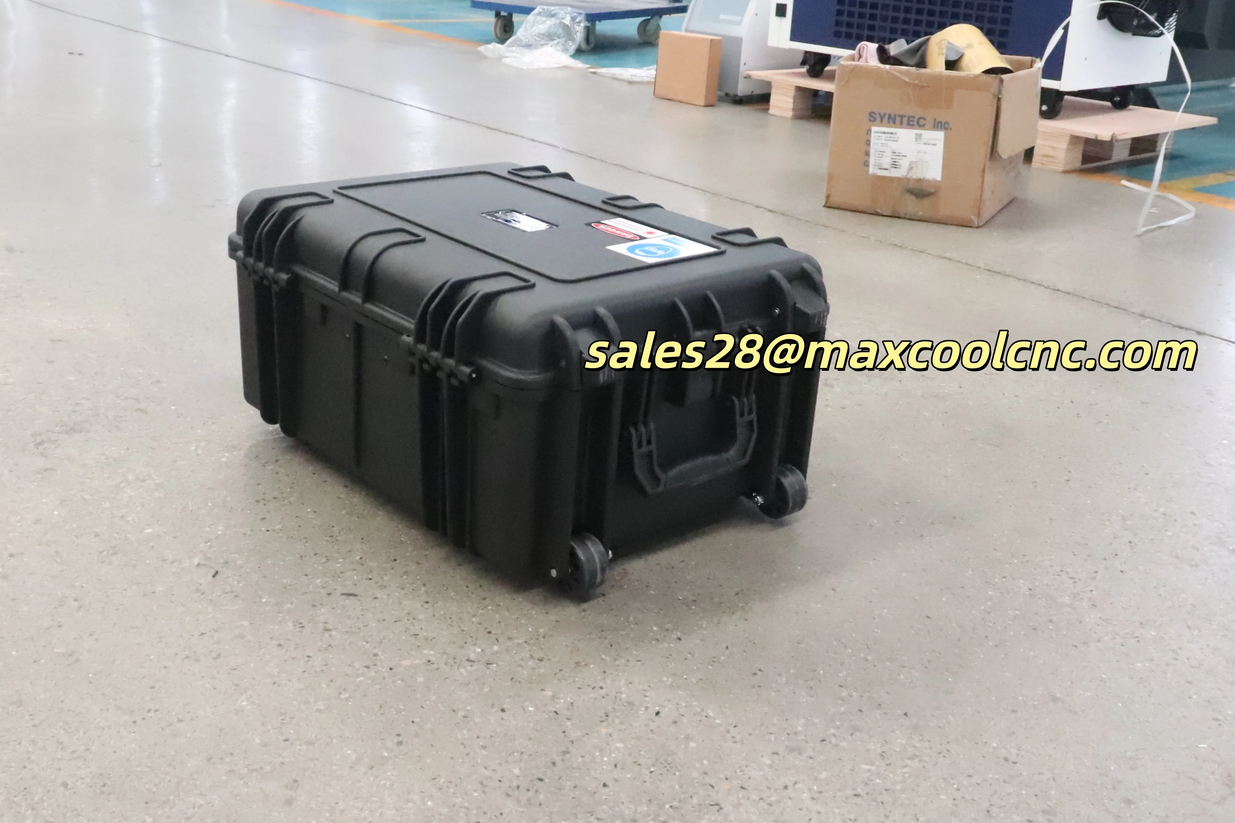 2026 آلات التنظيف المحمولة بالليزر لحقيبة الأمتعة 45 كجم طلاء الصدأ آلات التنظيف بالليزر الدقيقة