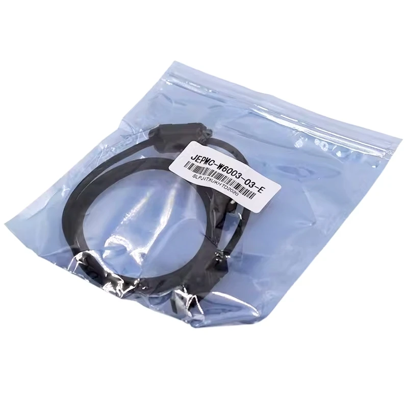 

НОВЫЙ кабель Yaskawa JEPMC-W6003-03-E на складе, быстрая доставка
