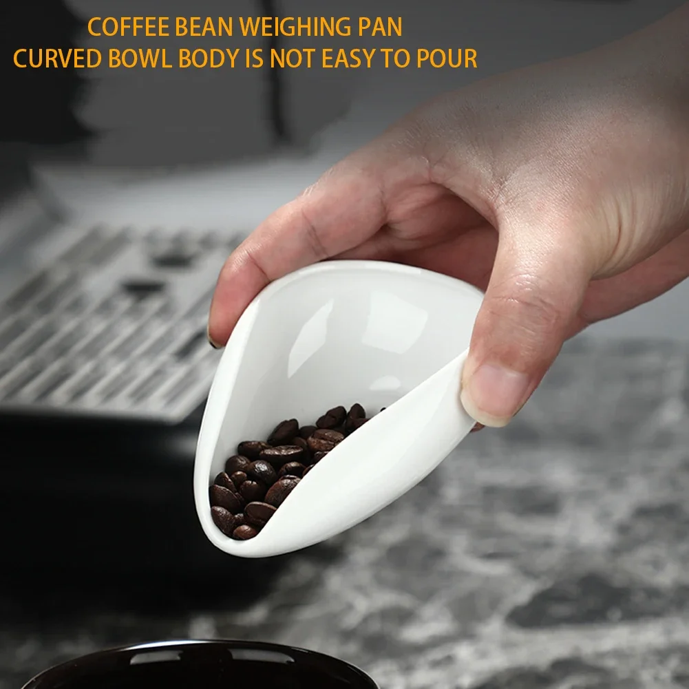 1Pcs Coffee Bean Dosing Cup Coffee Beans Dose Trays Coffee Beans Shovel Pure White Pottery Tea Scoops Coffee Tray Accessory