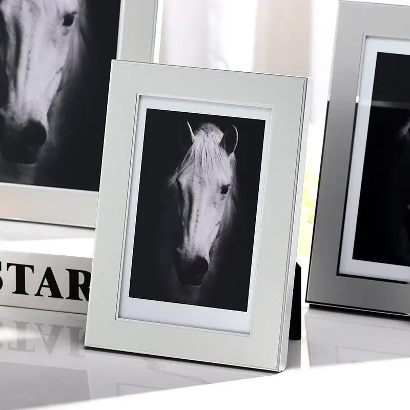 Aluminum Alloy Photo Frame, Vintage Certificate Holder, Elegant Metal Display Stand, Home Decor Picture, Minimalist, Creative