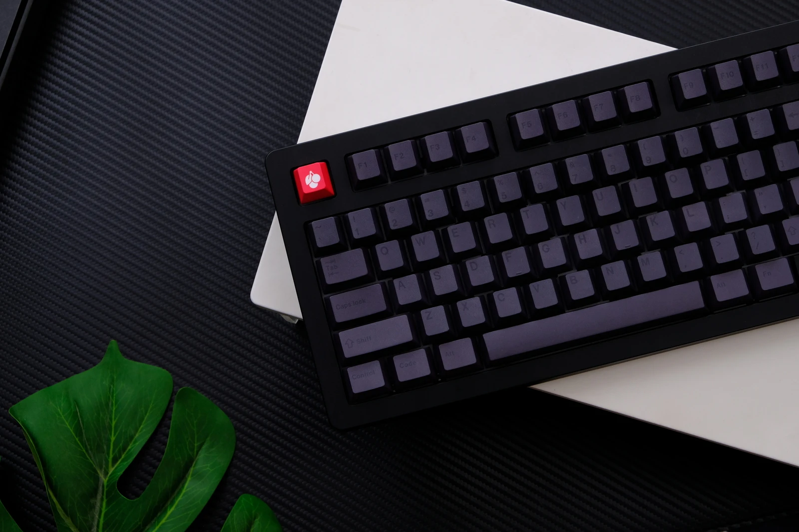 Custom keycaps GMK Minimalist Black Keycaps Cherry Profile PBT DYE-SUB For Keyboard